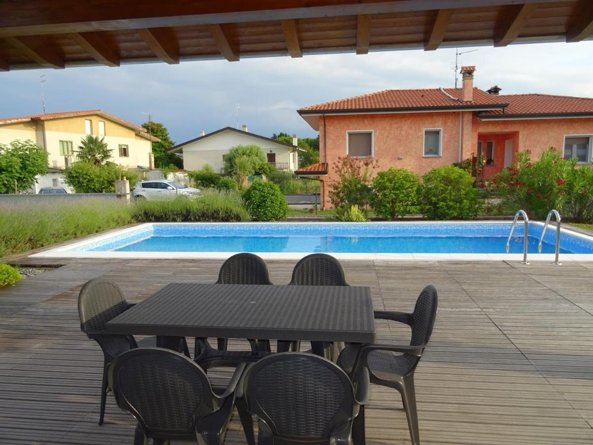 Villa Ocra Lignano Sabbiadoro Exteriör bild